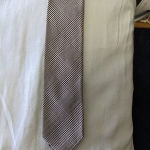 J Crew Tan houndstooth tie